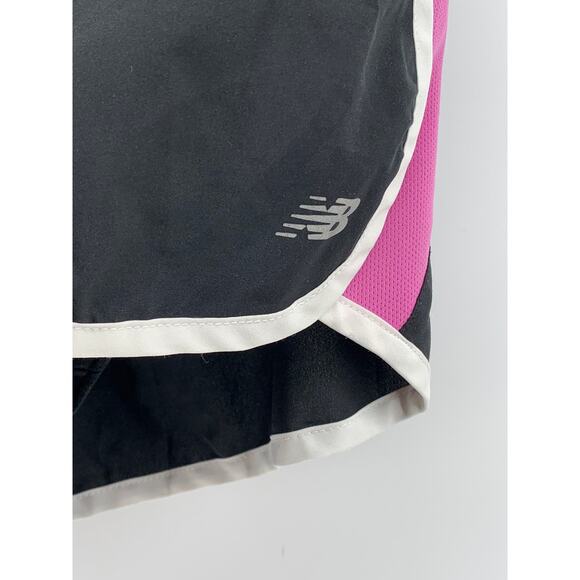NEW BALANCE Women's Black-Pink Pull-On Active Running Shorts SZ M - Picture 8 of 10